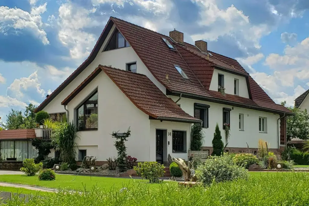 Einfamilienhaus im Gruenen Einfamilienhaus im Grünen